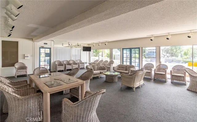 $549,000 | 603 South Prospect Avenue, Unit 205, Redondo Beach, CA 90277