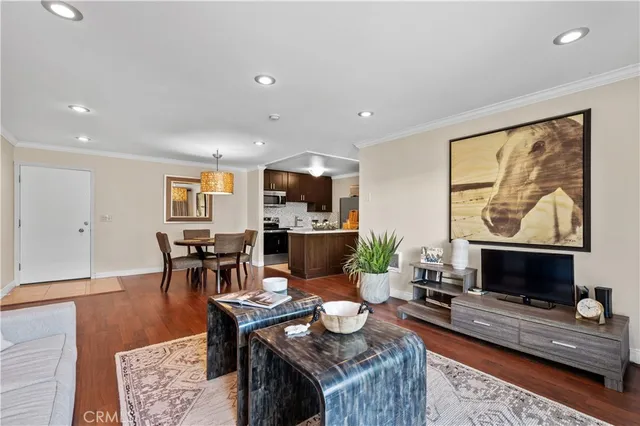 $549,000 | 603 South Prospect Avenue, Unit 205, Redondo Beach, CA 90277