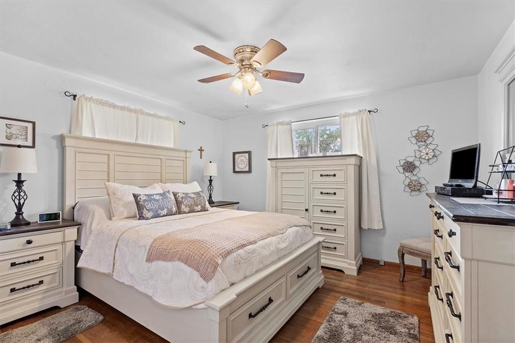2201 Forest Grove Road Coraopolis, PA 15108 - Photo 11 of 21 Gallery Image 11