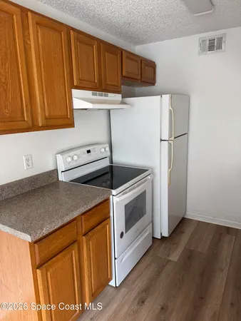 $1,300 | 421 Mercury Avenue Southeast, Unit 8, Palm Bay, FL 32909