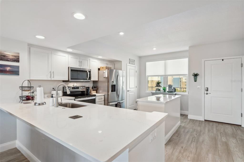 960 Starkey Road, Unit 10304 Largo, FL 33771 - Photo 7 of 47