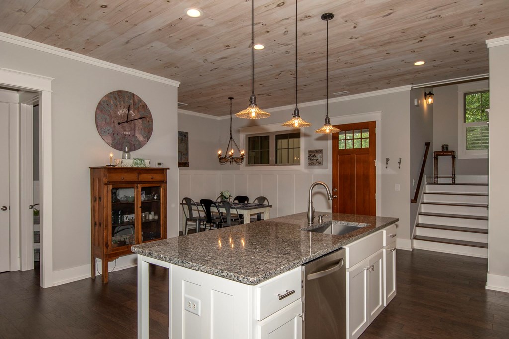 903 Elf School Road Hayesville, NC 28904 - Photo 17 of 44