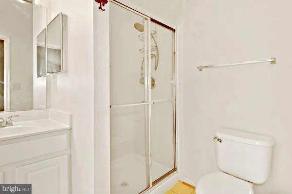 $3,800 | 12489 Lucas Drive, Fairfax, VA 22033