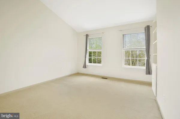 $3,800 | 12489 Lucas Drive, Fairfax, VA 22033