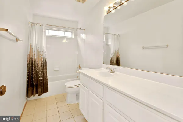 $3,800 | 12489 Lucas Drive, Fairfax, VA 22033