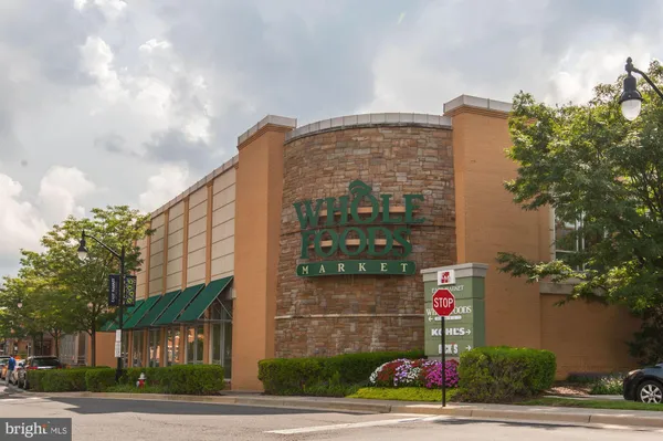 $3,800 | 12489 Lucas Drive, Fairfax, VA 22033