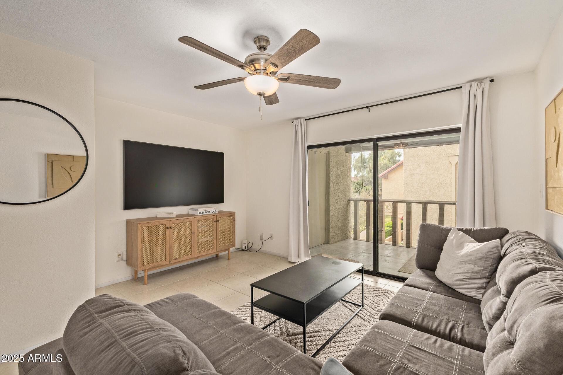 8649 East Royal Palm Road, Unit 232 Scottsdale, AZ 85258 - Photo 6 of 17 03 - Royal Palm