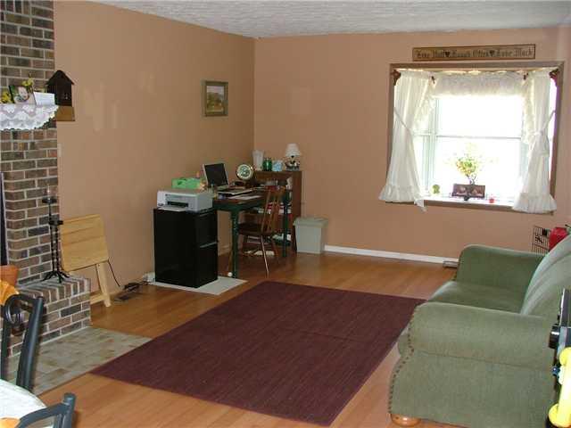 1195 Pilgrim Road Greenwood, IN 46142 - Photo 8 of 20 Gallery Image 8