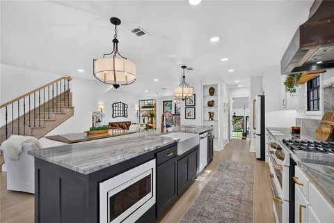 $1,200,000 | 1010 Valencia Street, Dallas, TX 75223