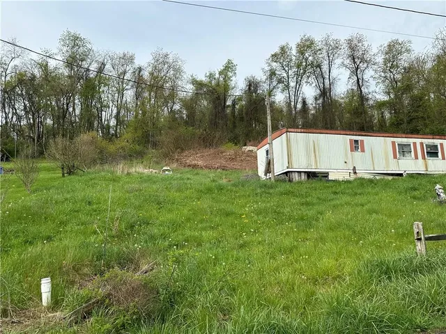 $24,900 | 45 Colony Road, Burgettstown, PA 15021