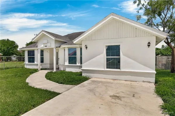 $1,700 | 6703 South Oro Lane, Pharr, TX 78577