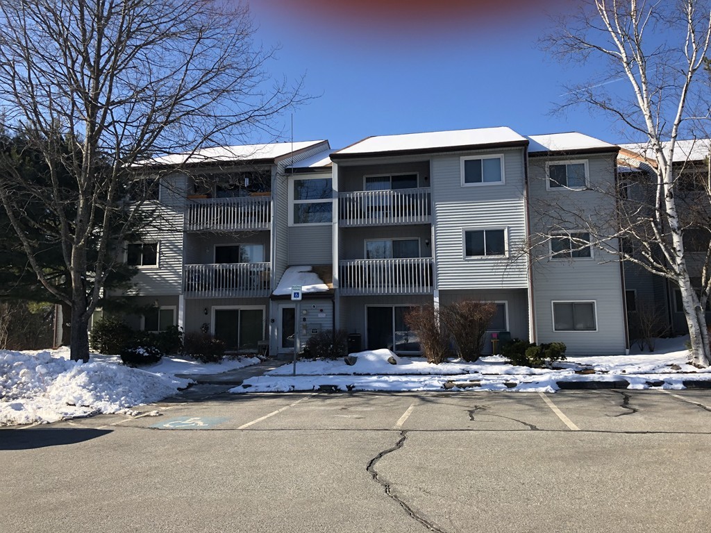 810 Franklin Crossing Road, Unit 810 Franklin, MA 02038 - Photo 2 of 16 Gallery Image 2