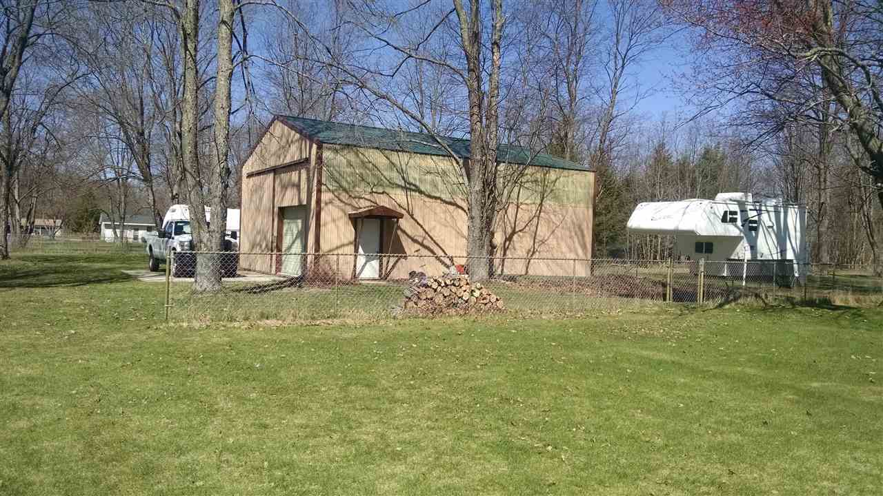 3660 Cecil Road Cadillac, MI 49601 - Photo 19 of 21 1815273-18.JPG