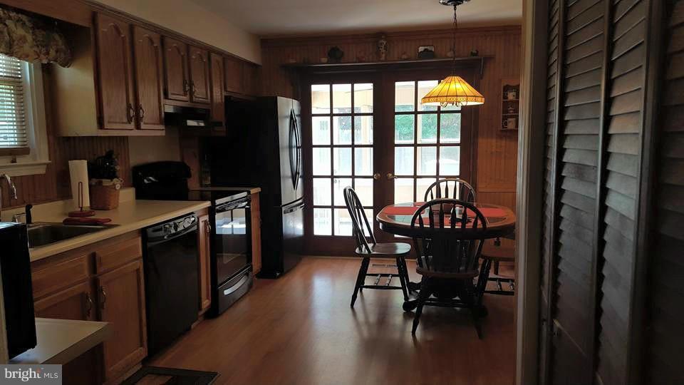 34 Cambridge Road Elkton, MD 21921 - Photo 7 of 27 Kitchen