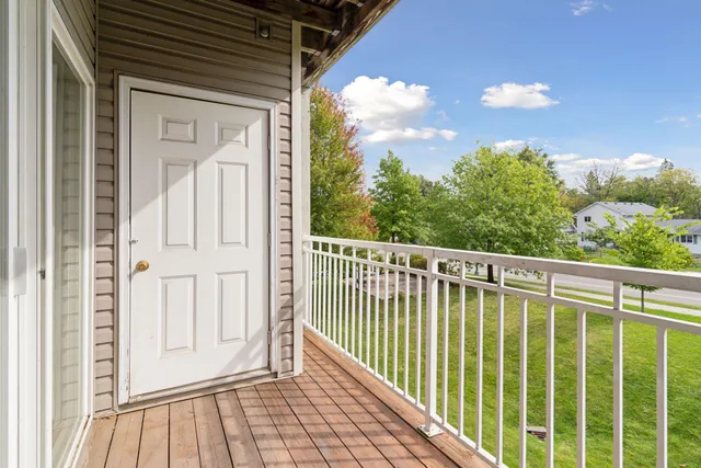 $199,000 | 2231 North Penn Place, Unit 209, North St. Paul, MN 55109