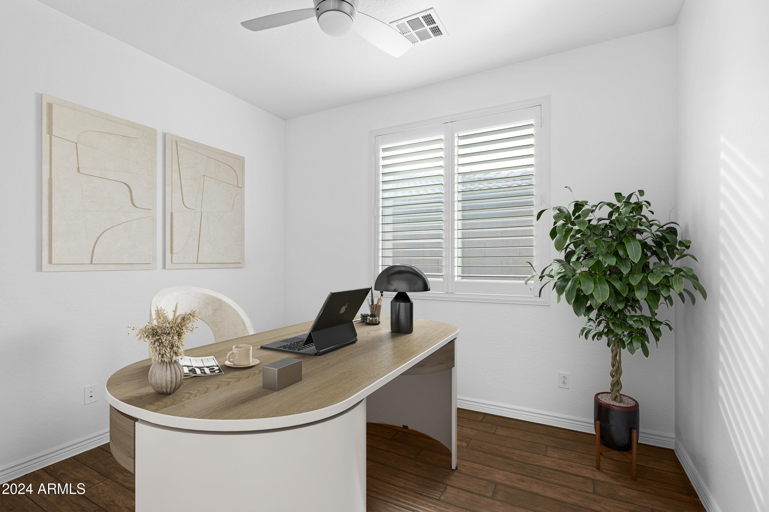 Den/ Office