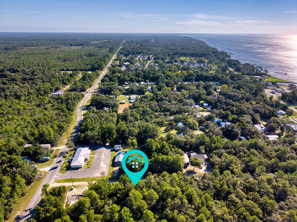 150 Kansas Street Carrabelle, FL 32322 - Photo 2 of 10
