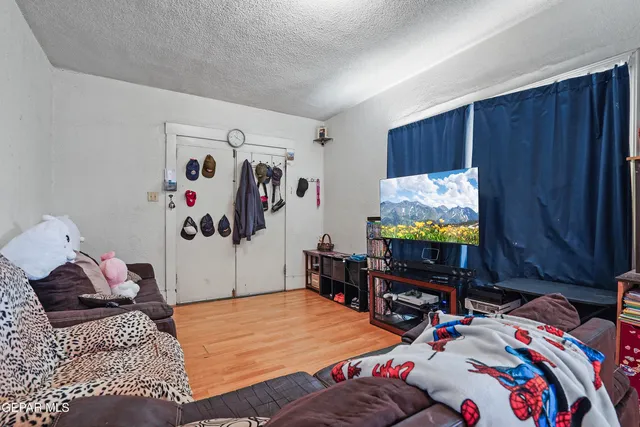 $320,000 | 1307 North Ochoa Street, El Paso, TX 79902