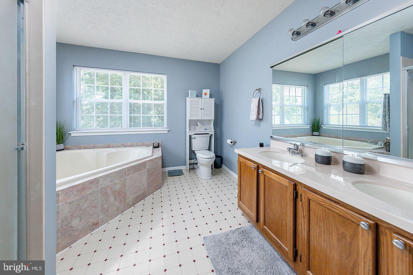 4 Perryville Road Sicklerville, NJ 08081 - Photo 12 of 24 Gallery Image 12