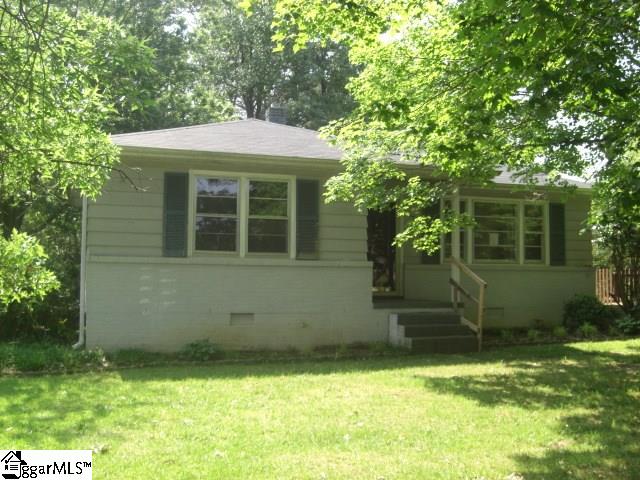 7 State Rd S-23-591 Greenville, SC 29617 - Photo 1 of 10 Gallery Image 1