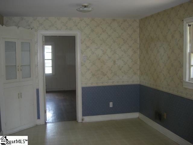 7 State Rd S-23-591 Greenville, SC 29617 - Photo 5 of 10 Gallery Image 5