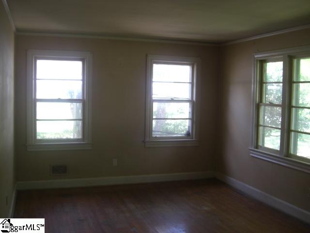 7 State Rd S-23-591 Greenville, SC 29617 - Photo 6 of 10 Gallery Image 6