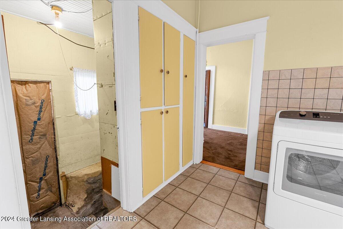 408 South Cochran Road Charlotte, MI 48813 - Photo 23 of 56 35-Media Jett - 35