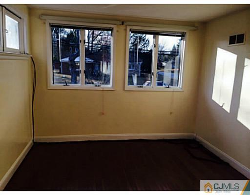 312 Rahway Road Edison, NJ 08820 - Photo 14 of 19 Gallery Image 14