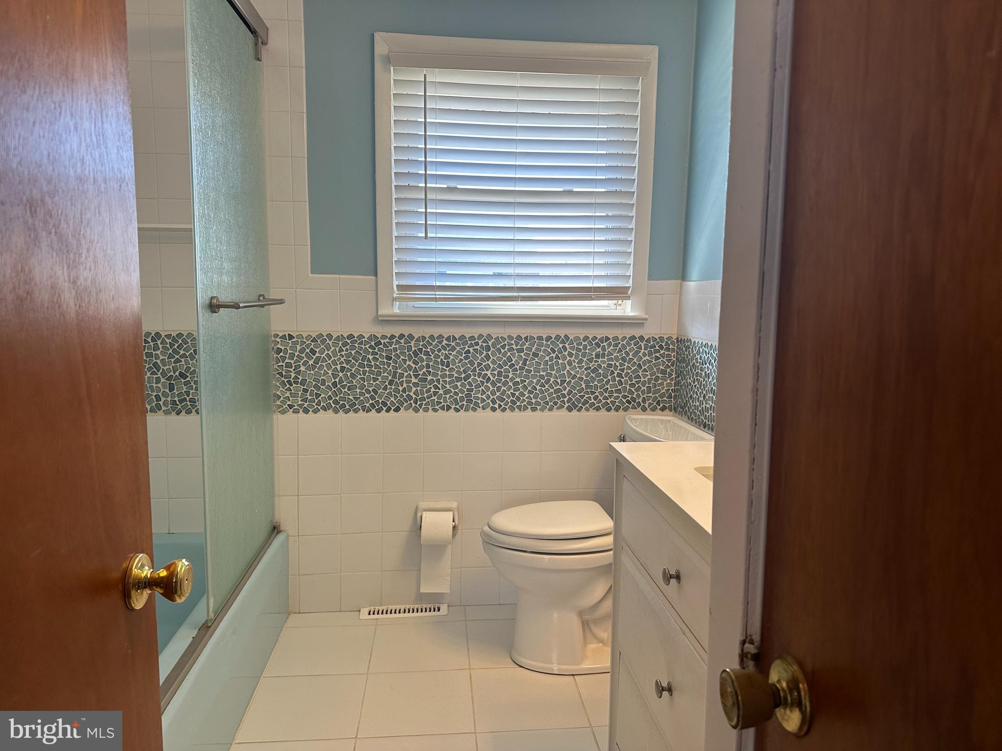 105 Wilson Road Magnolia, NJ 08049 - Photo 8 of 12 Gallery Image 8