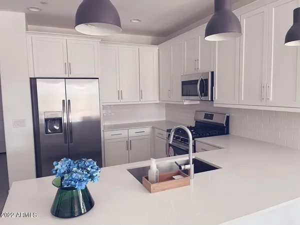 $2,248 | 31962 North 125th Avenue, Peoria, AZ 85383