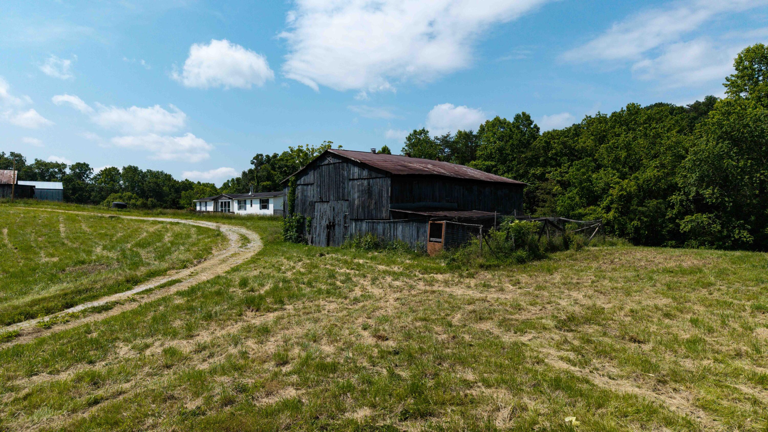 799 Hargett Road Irvine, KY 40336 - Photo 10 of 71 779Hargetroad-10