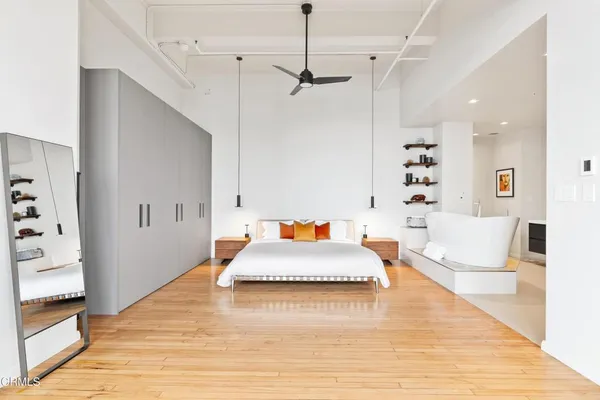$1,849,000 | 1850 Industrial Street, Unit 211, Los Angeles, CA 90021
