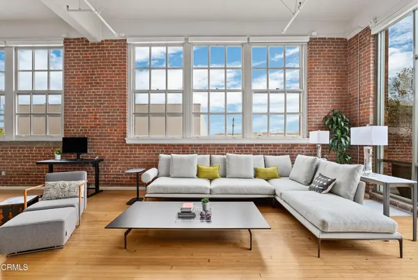 $1,849,000 | 1850 Industrial Street, Unit 211, Los Angeles, CA 90021