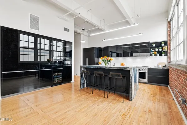 $1,849,000 | 1850 Industrial Street, Unit 211, Los Angeles, CA 90021