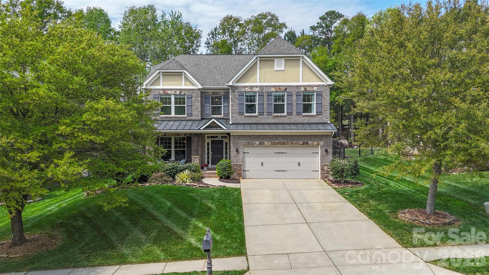 975 Rock Forest Way Fort Mill, SC 29707 - Photo 4 of 44