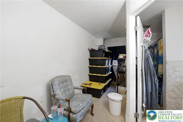 $179,900 | 530 Auburn Street, Allentown, PA 18103
