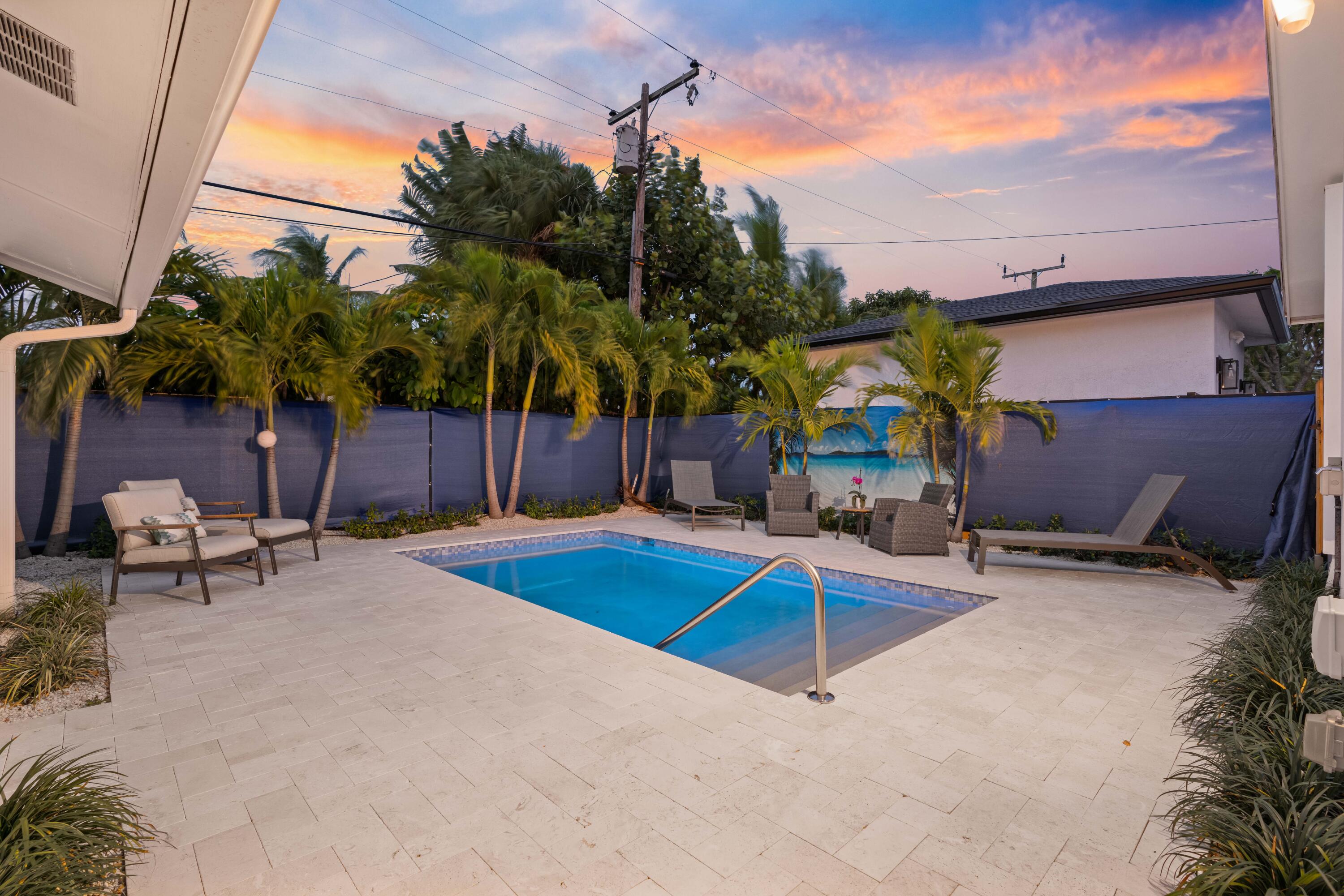 303 Pilgrim Road West Palm Beach, FL 33405 - Photo 26 of 55 _MLP6819