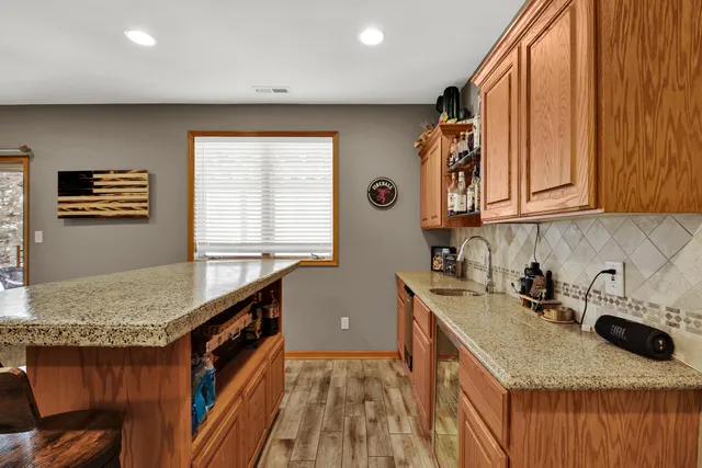 $449,900 | 363 Hickory Drive, Fredonia, WI 53021