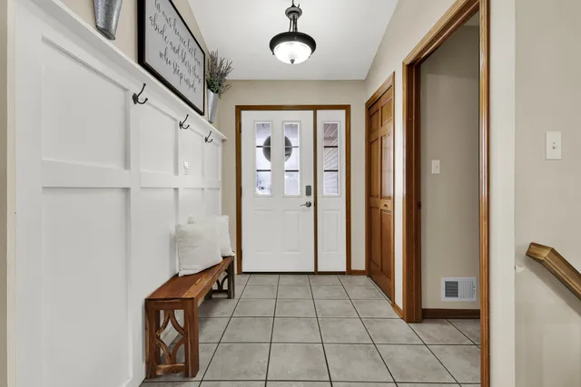 $449,900 | 363 Hickory Drive, Fredonia, WI 53021