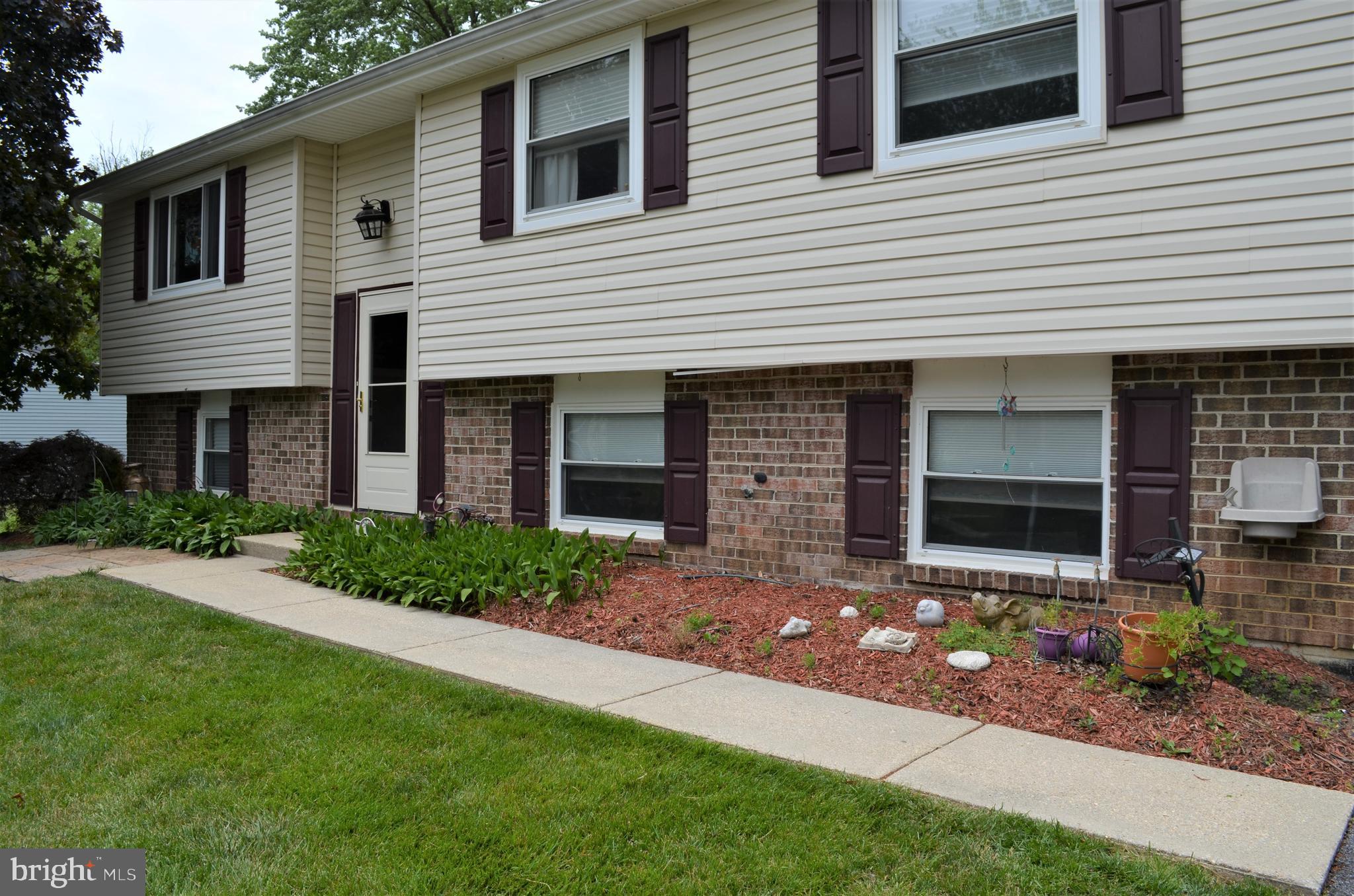 6502 Wrangell Road Bowie, MD 20720 - Photo 2 of 31 Gallery Image 2
