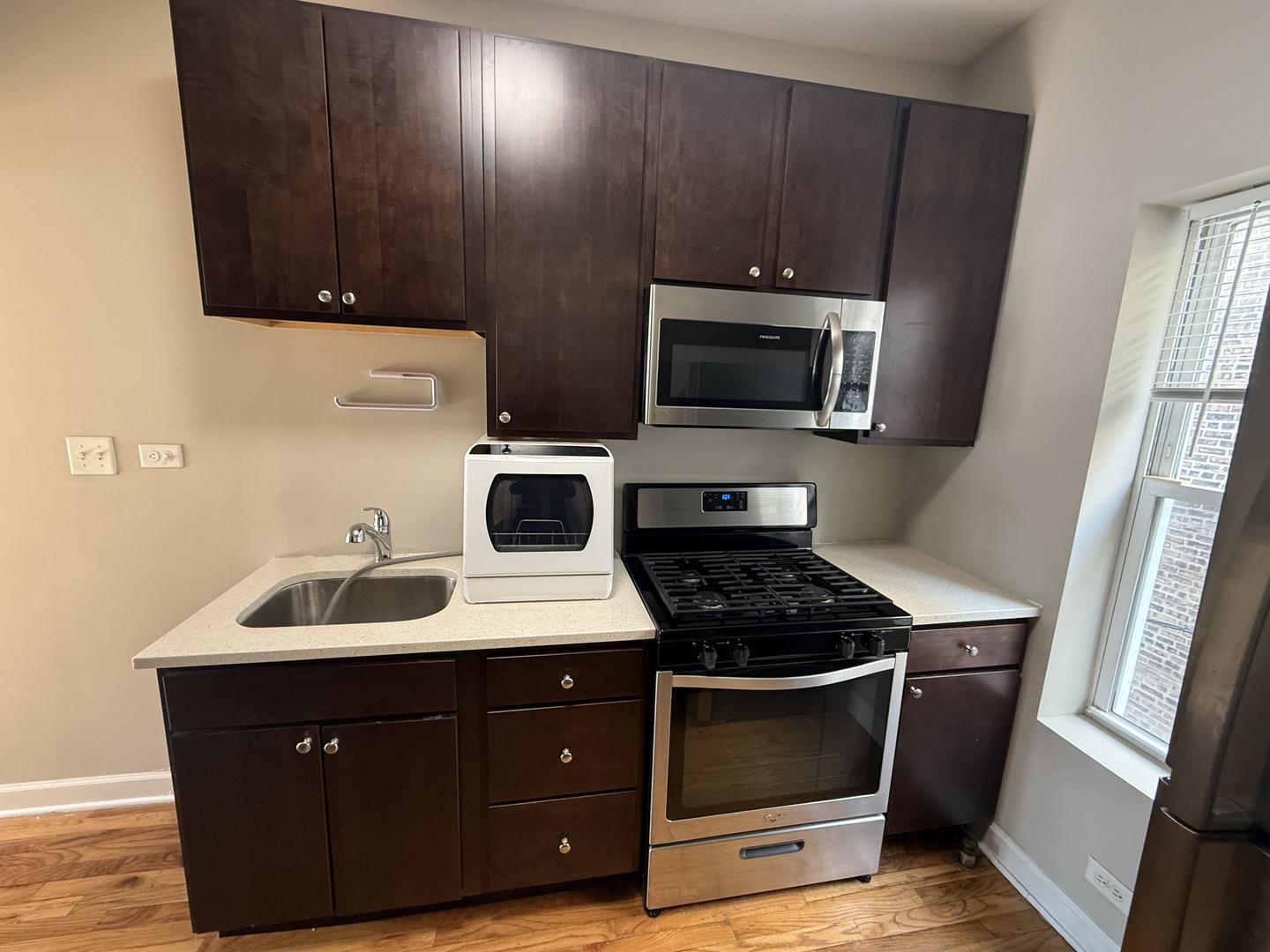 838 East 53rd Street, Unit 2E Chicago, IL 60615 - Photo 8 of 14