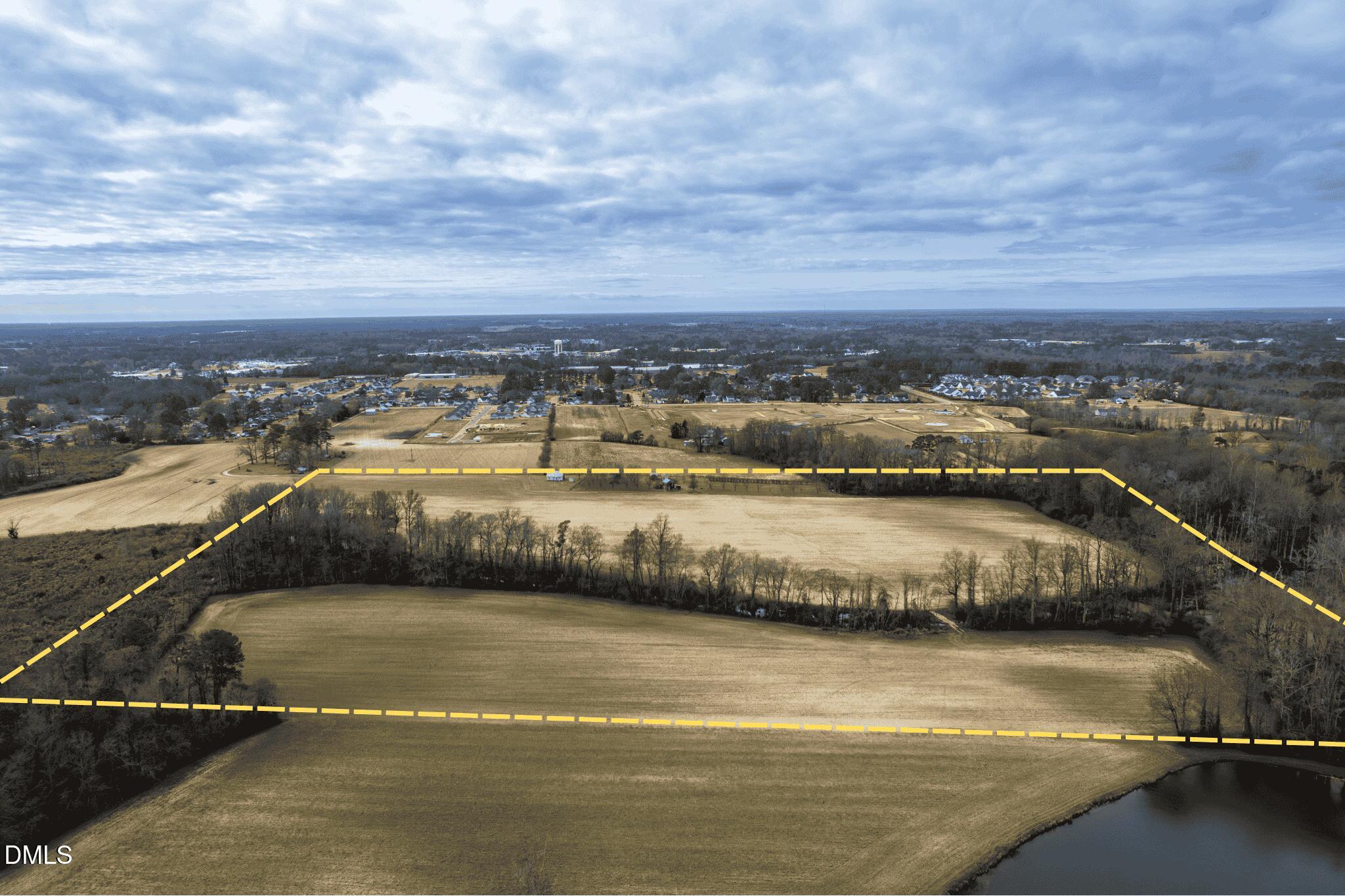 396 Riley Vann Lane Dunn, NC 28334 - Photo 2 of 5