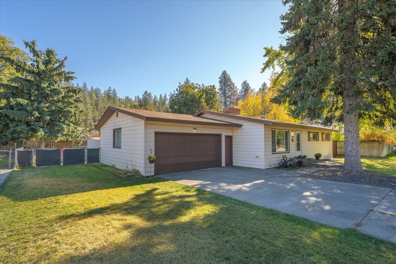 919 South Edgerton Road Spokane Valley, WA 99212 - Photo 3 of 50 Gallery Image 3