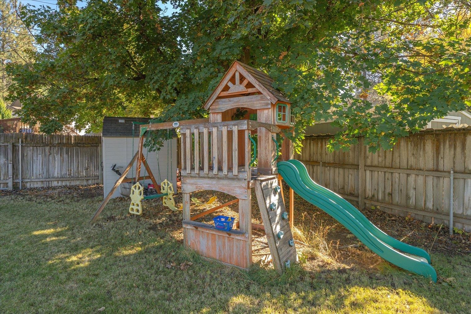 919 South Edgerton Road Spokane Valley, WA 99212 - Photo 36 of 50 Gallery Image 36