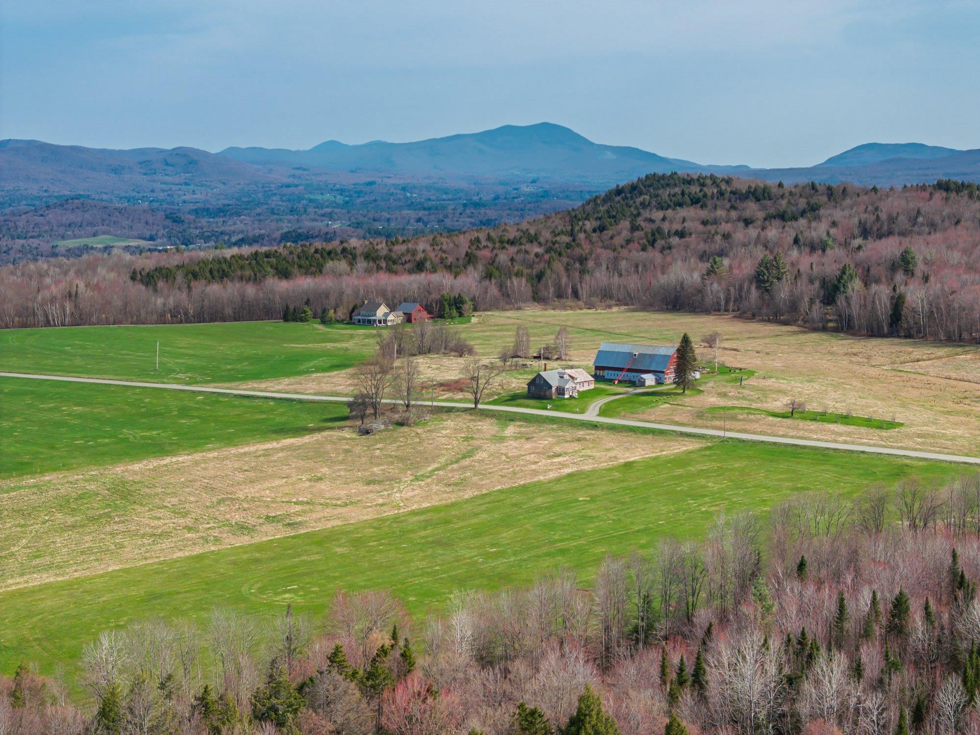 1401 Cote Hill Road Morristown, VT 05661 - Photo 13 of 16