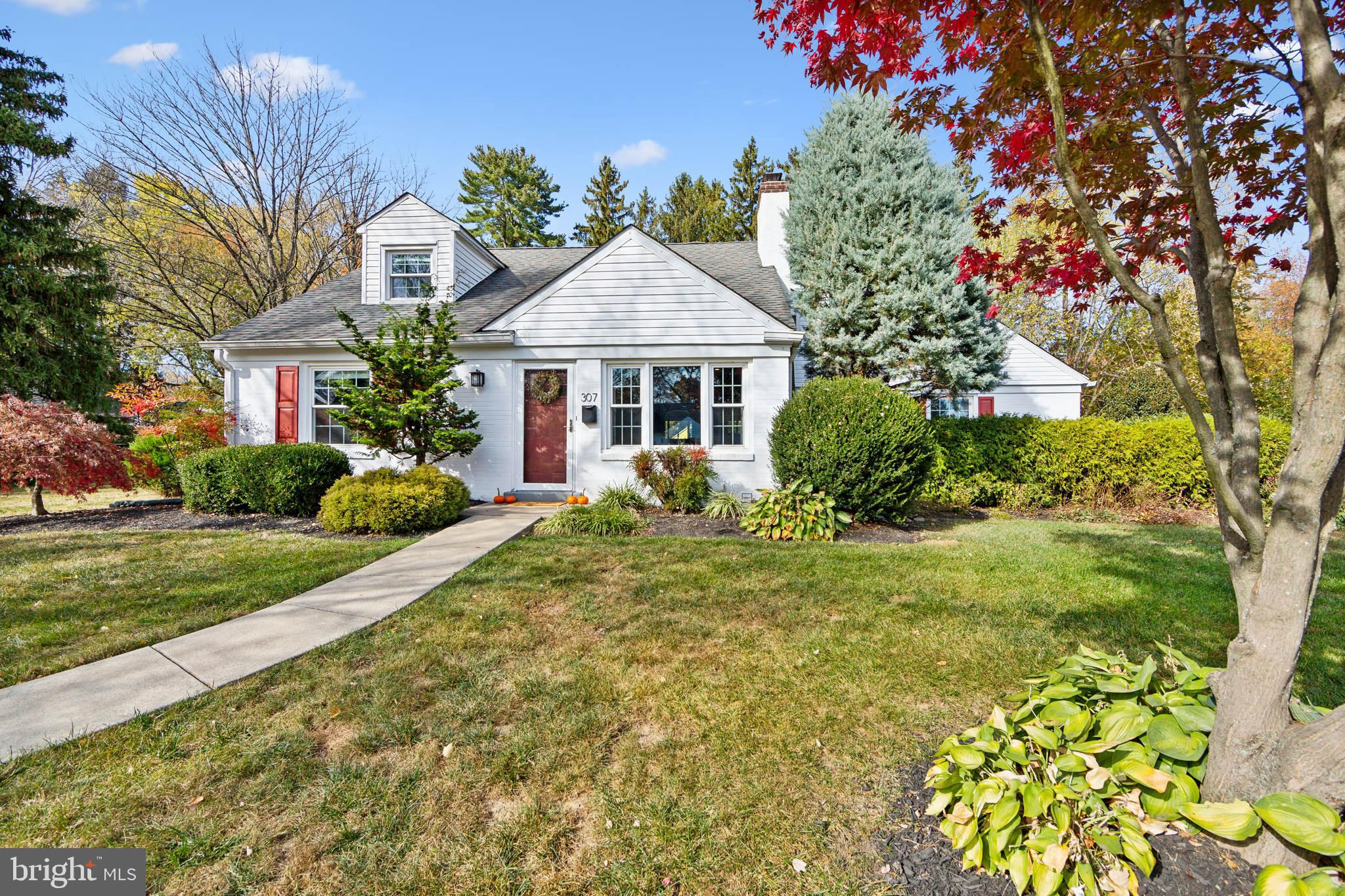 307 Marlyn Lane Wallingford, PA 19086 - Photo 1 of 41