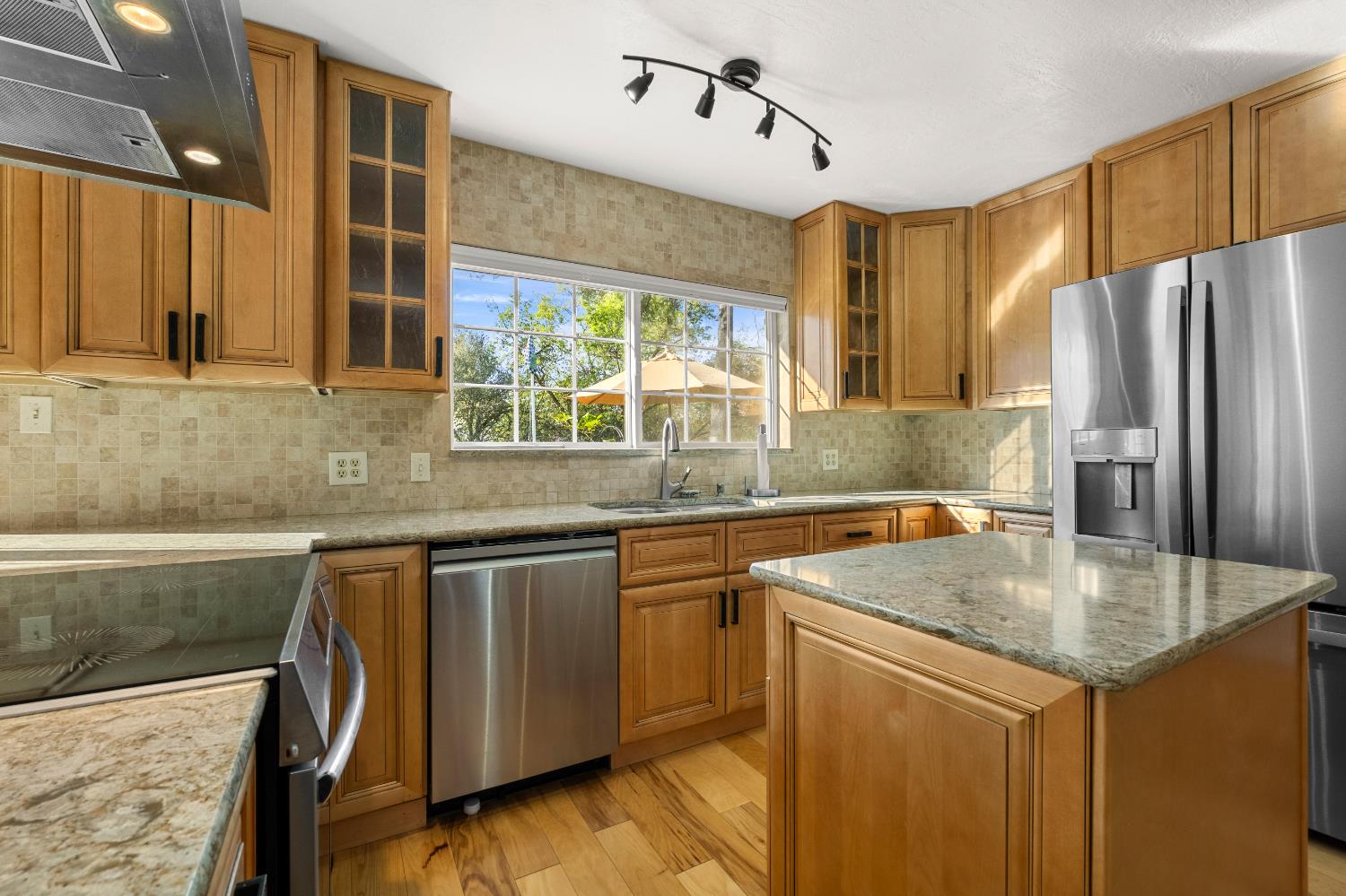 5901 Cerrito Road Diamond Springs, CA 95619 - Photo 20 of 61