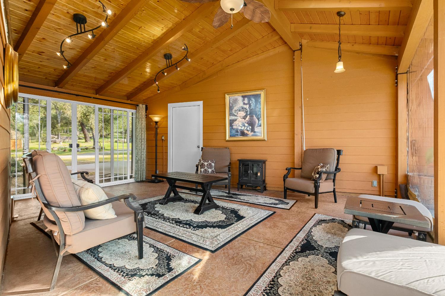 5901 Cerrito Road Diamond Springs, CA 95619 - Photo 37 of 61