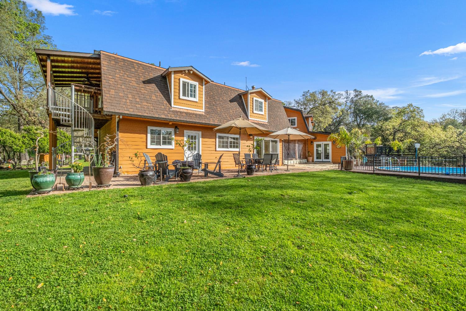 5901 Cerrito Road Diamond Springs, CA 95619 - Photo 39 of 61