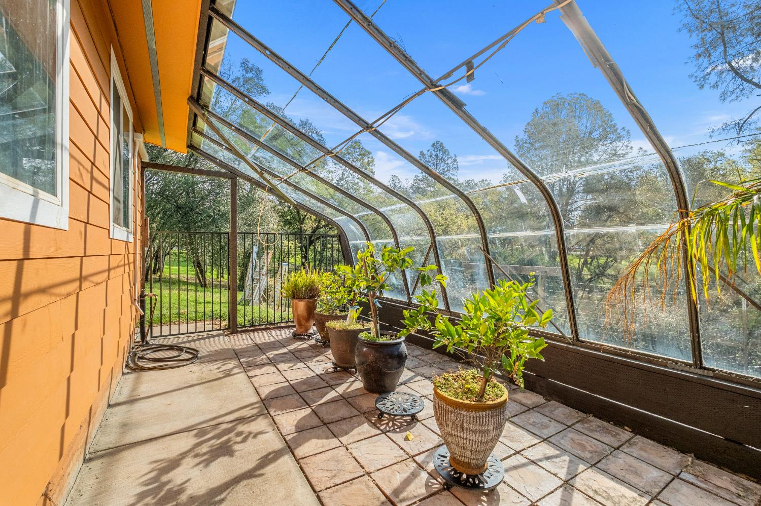 5901 Cerrito Road Diamond Springs, CA 95619 - Photo 46 of 61